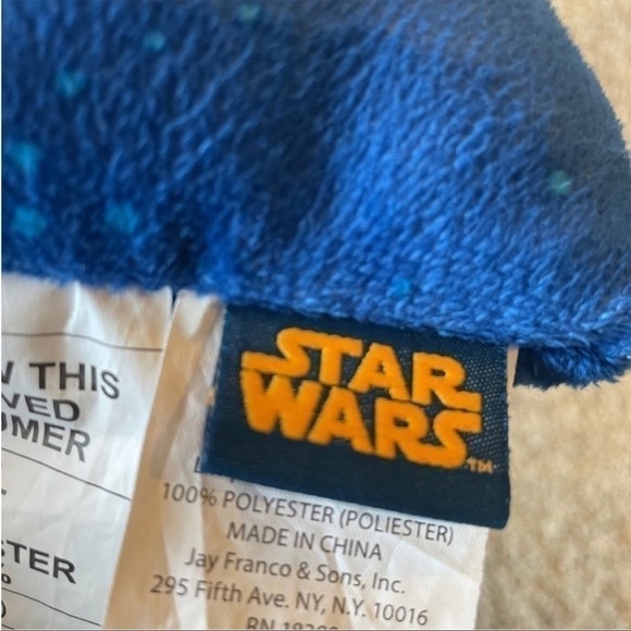 Star Wars Fleece Throw Pillow - Picture 3 of 4